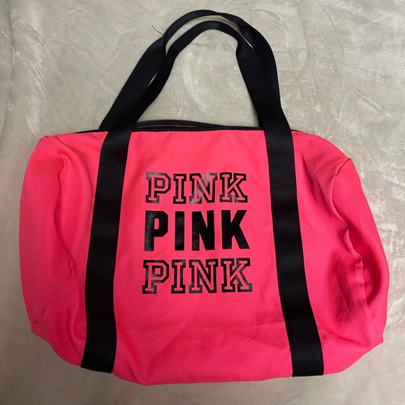 PINK Victoria's Secret Handbags - Pink duffle/gym bag